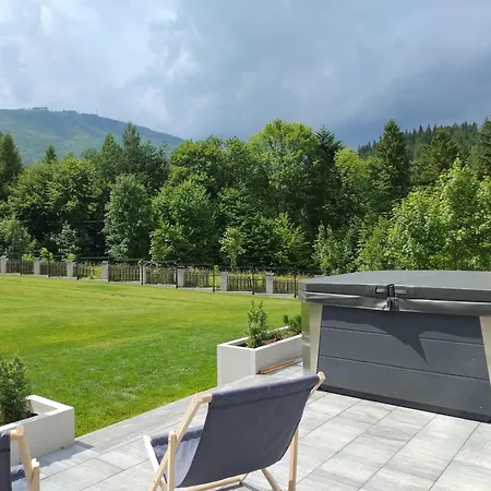 Semesterbostad Magia Skrzycznego- Twoje Miejsce W Beskidach *