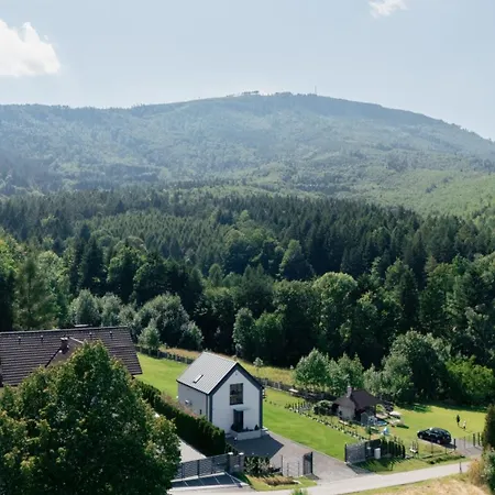 Dom wakacyjny Magia Skrzycznego- Twoje Miejsce W Beskidach *