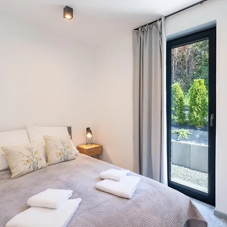 Semesterbostad Magia Skrzycznego- Twoje Miejsce W Beskidach Lipowa