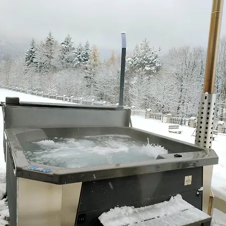 Dom wakacyjny Magia Skrzycznego- Twoje Miejsce W Beskidach Lipowa